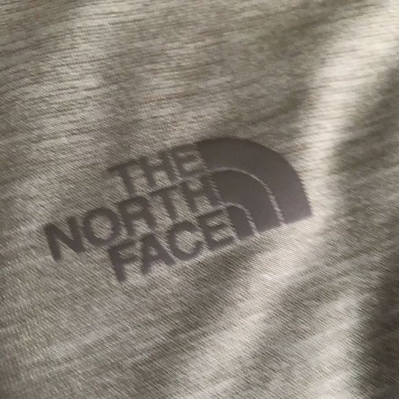 The North Face Long Sleeve Green Shirt (Men’s M) - Picture 3 of 5